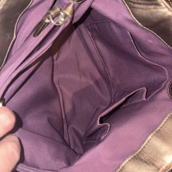 Coach NYE bag SoHo north south shoulder bag leather metallic pewter/bronze - Picture 4 of 17